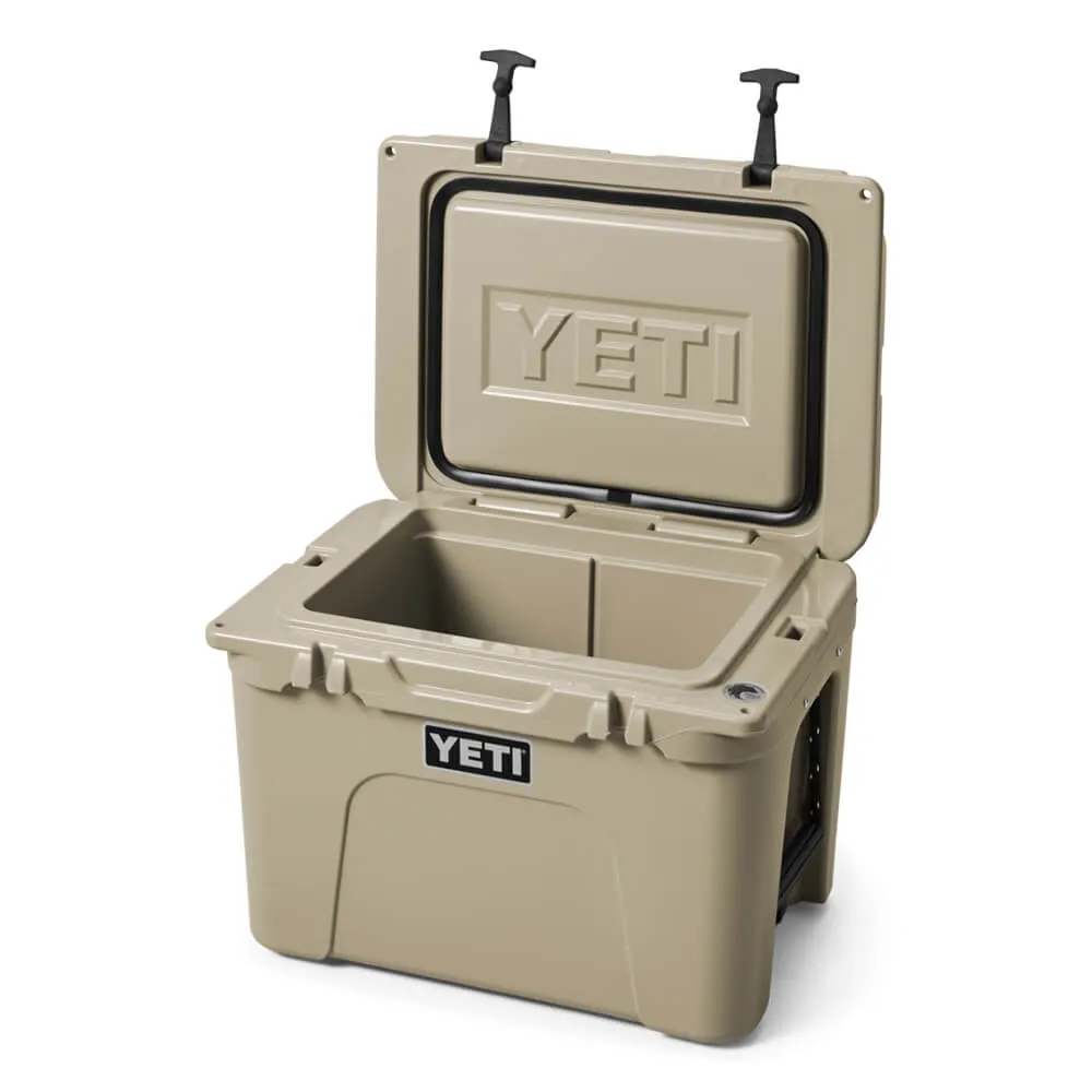 10035010000 HIELERA RIGIDA TUNDRA 35 TAN MARCA YETI