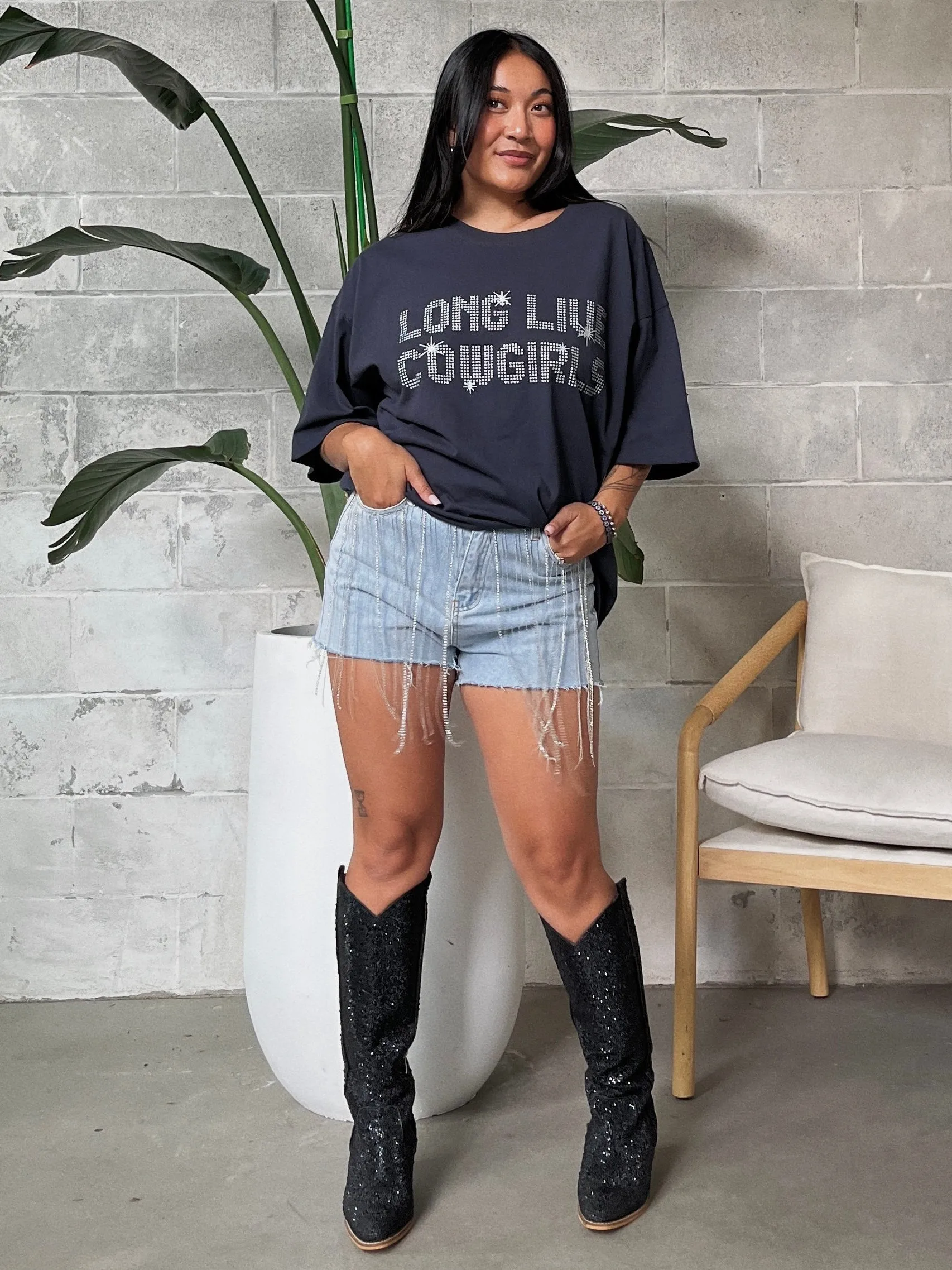 27 Kiara Long Live Cowgirls Oversized Graphic Tee