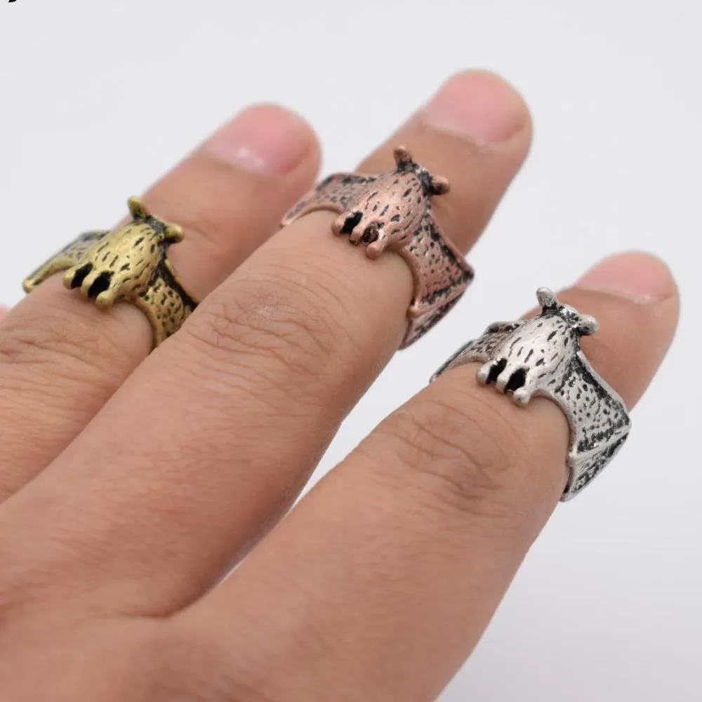 BAT RING