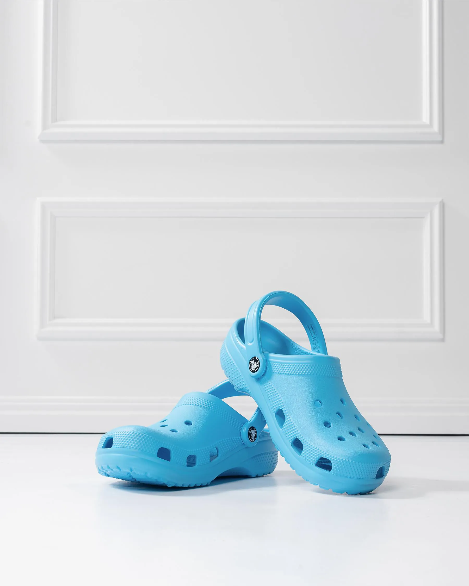 Crocs Classic Clogs