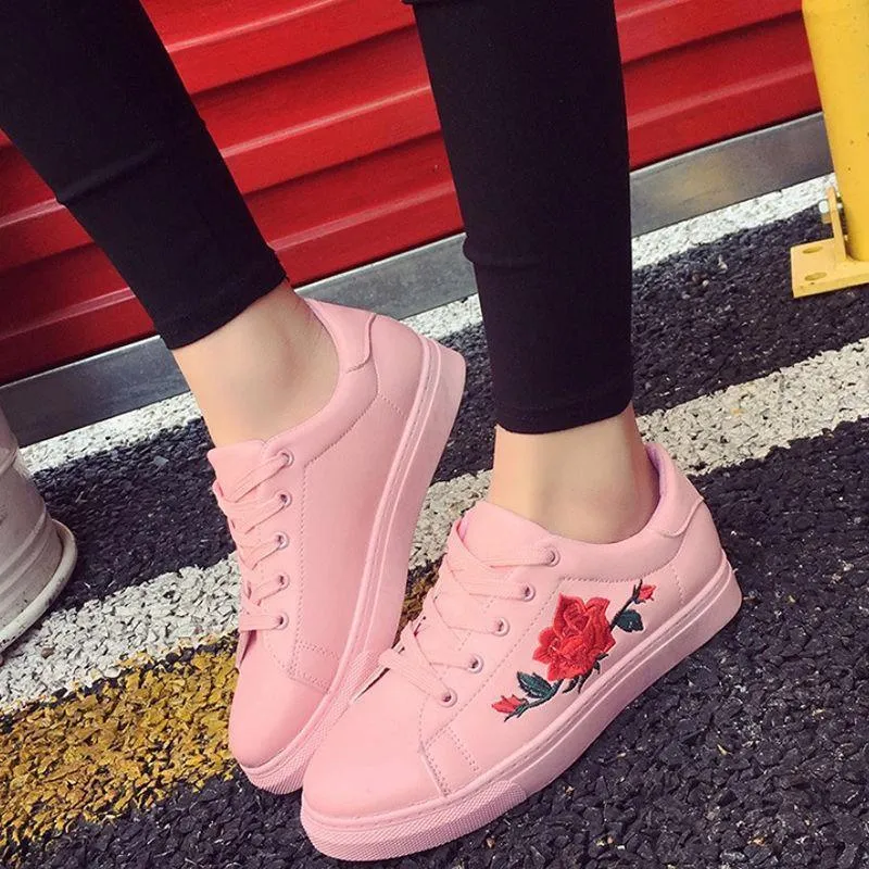 Embroidered Canvas Shoes Women Casual Shoes