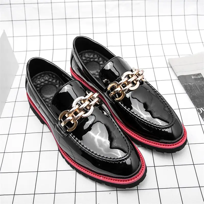 Embroidery Belt Buckle Decoration Slip-On Casual Shoes Low Heel Comfortable Classic Men Shoes