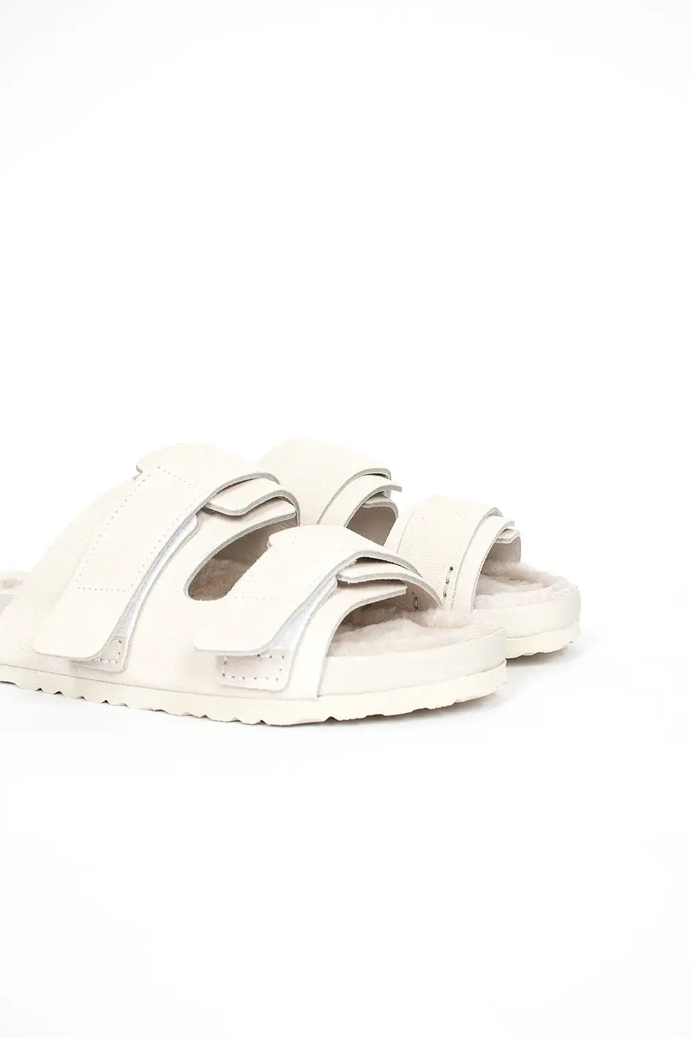 Uji VL Cazador Shearling Sandal Powder